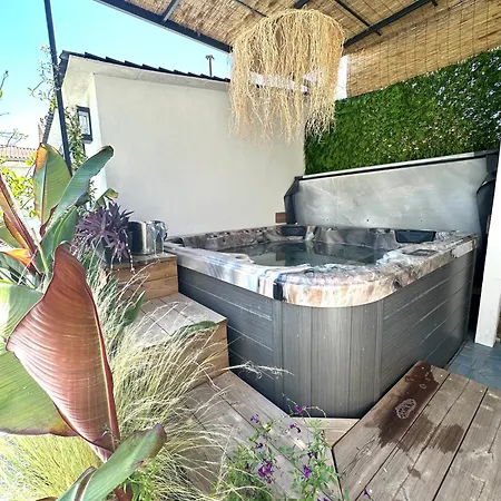 Divine Idylle Luxe 3 Chambres, Terrasse 130m2, Jacuzzi, Clim Plein Centre * Экс-ан-Прованс